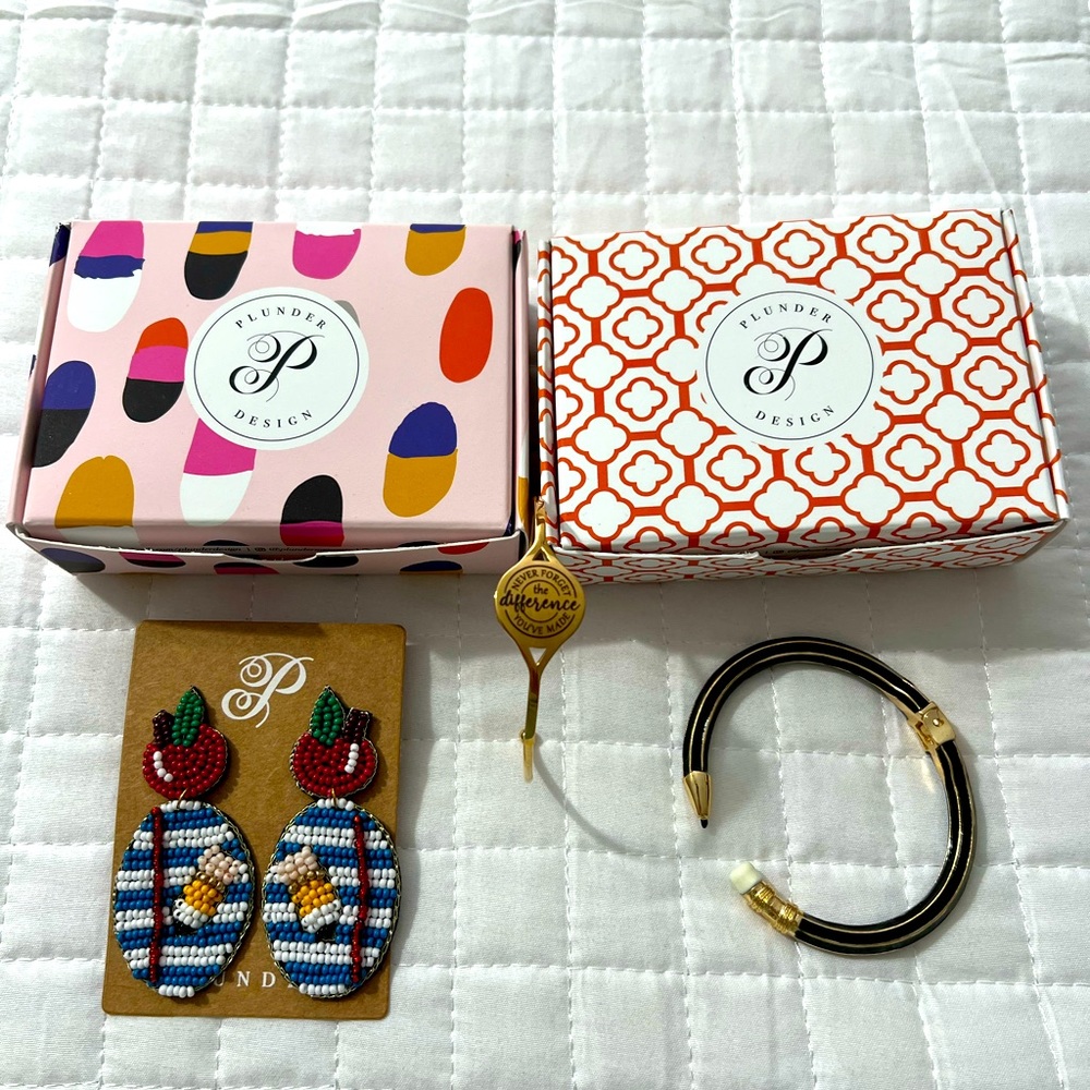 PLUNDER teacher earrings and bracelets. Apples, pencils NEW